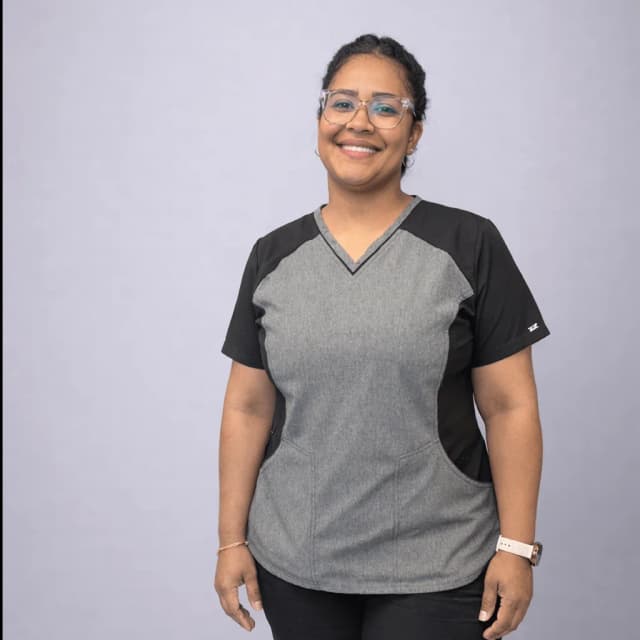 Especialista dental en Bienestar Dental Providencia