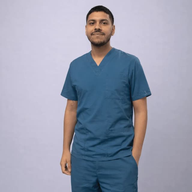 Especialista dental en Bienestar Dental Providencia